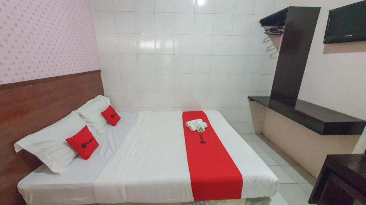 Hotel Reddoorz At Pujon Malang Batu  Exterior foto