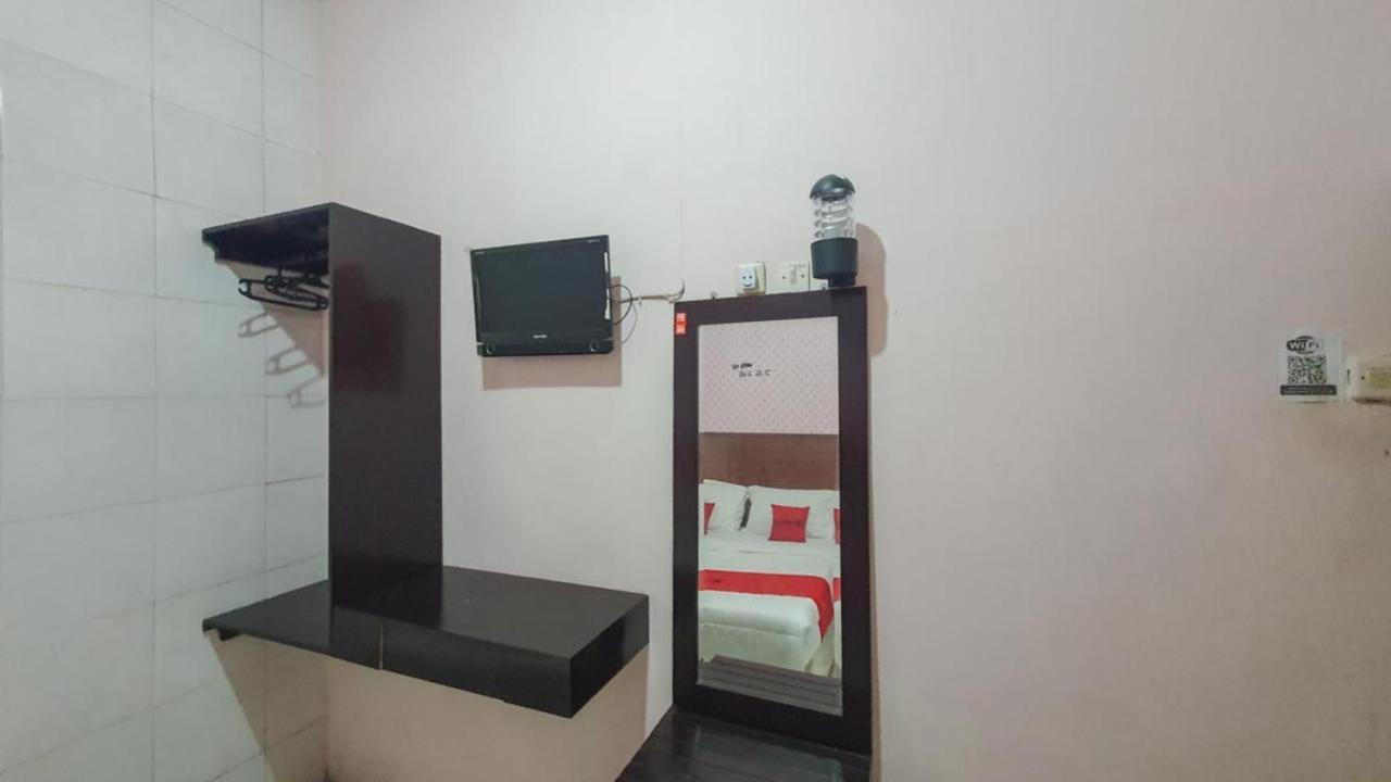Hotel Reddoorz At Pujon Malang Batu  Exterior foto