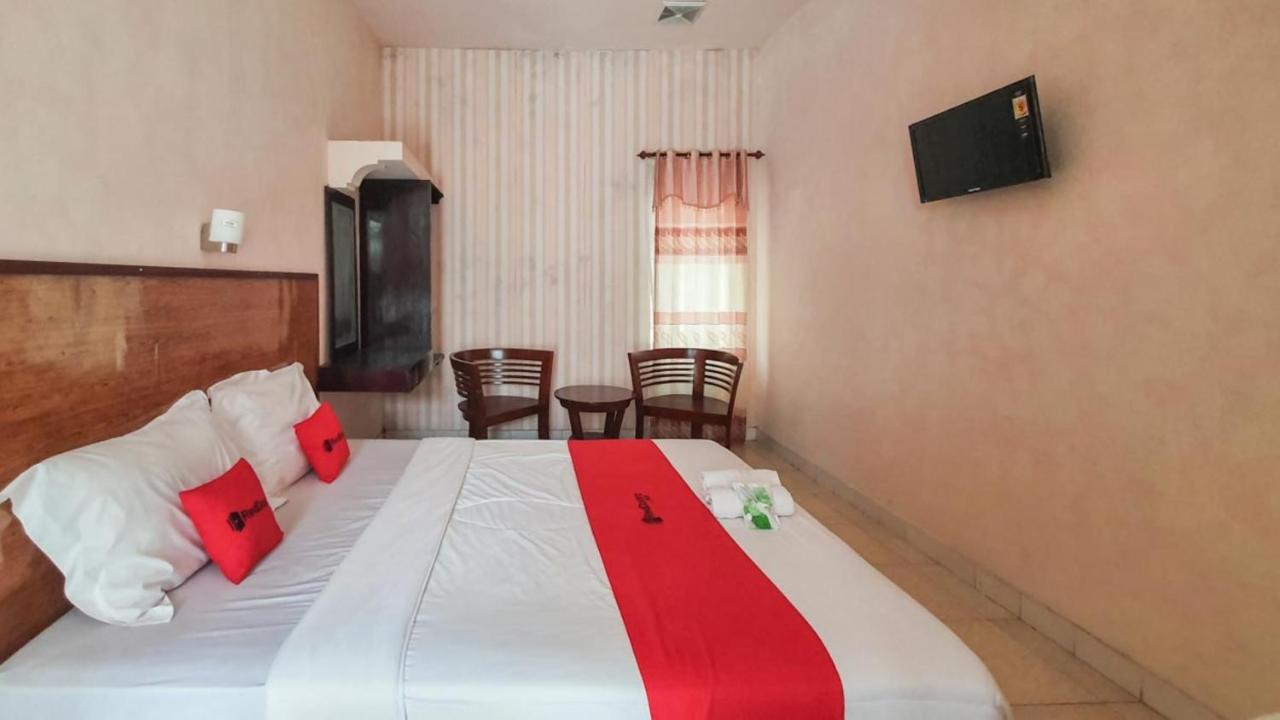 Hotel Reddoorz At Pujon Malang Batu  Exterior foto